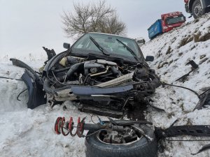 pojazdy uszkodzone w wyniku kolizji