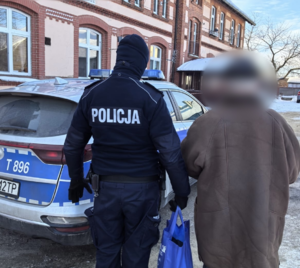 Policjanci czuwają nad bezpieczeństwem mieszkańców w czasie mrozów